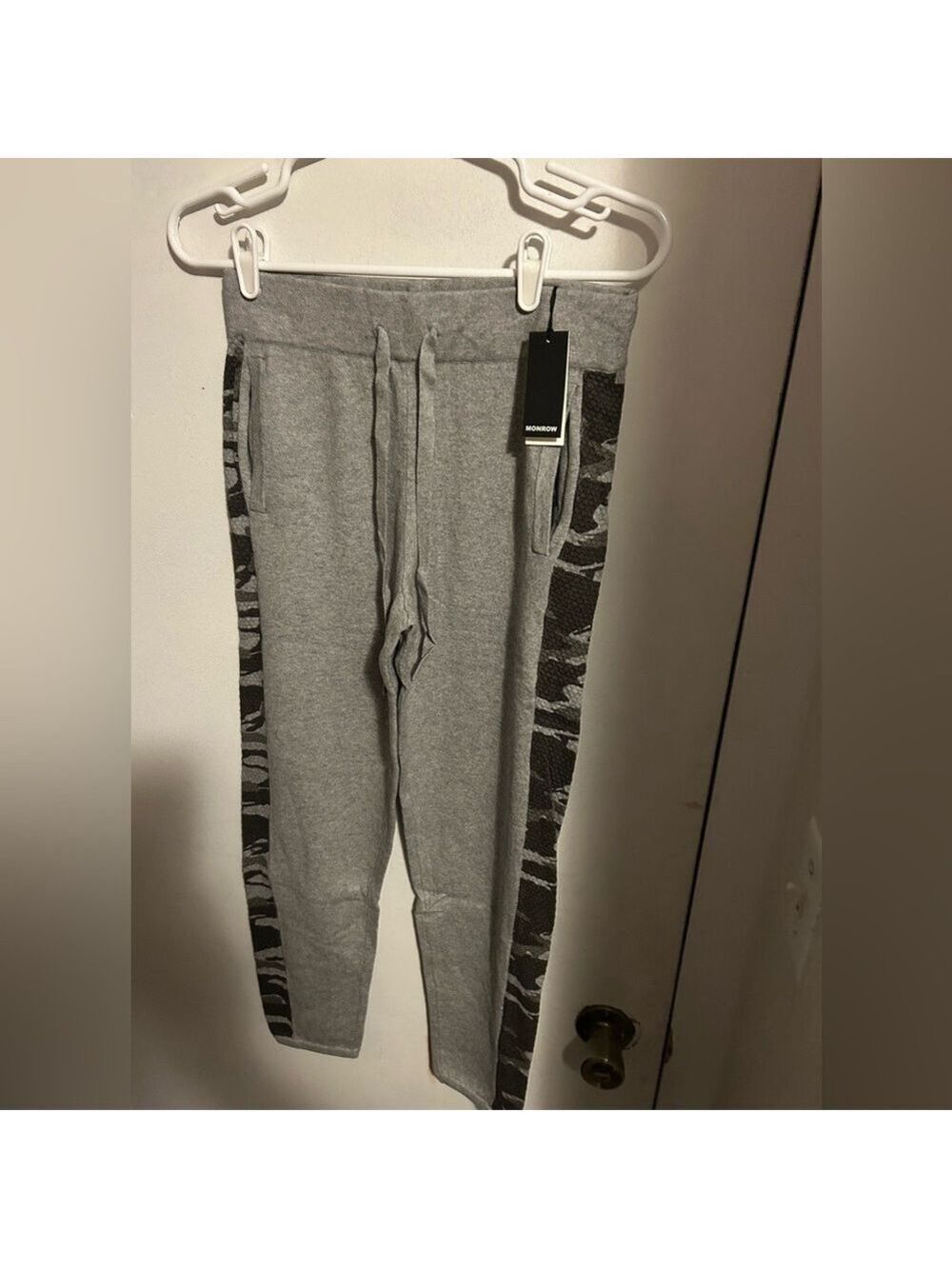 Monrow heather gray sweats